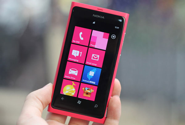 Sự khác biệt giữa Lumia 920 và Nokia Lumia 800 - 2