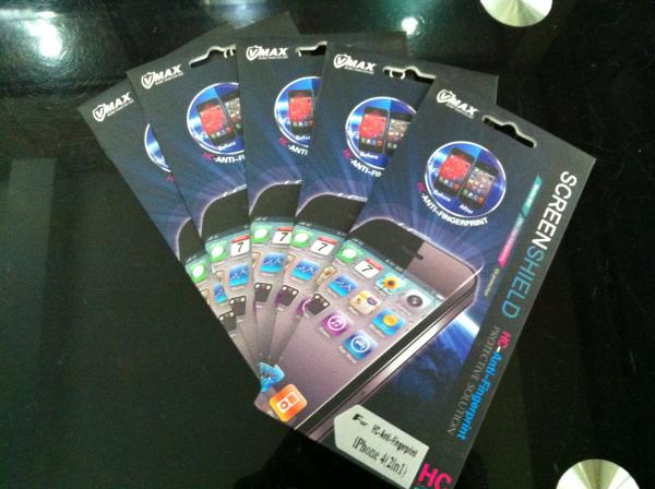 Miếng dán màn hình Iphone 4, 4s Vmax chống vân tay 2