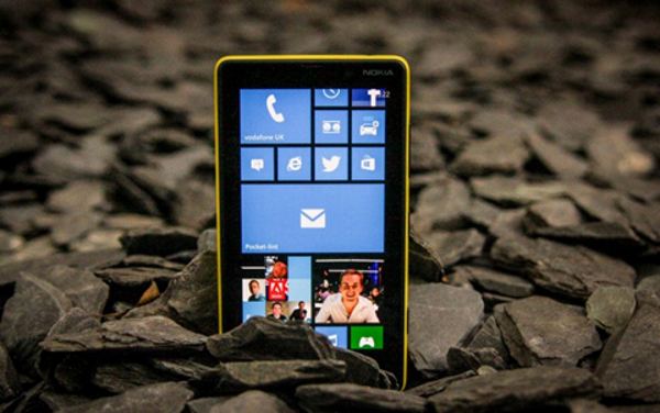 Nokia Lumia 820: điện thoại window phone 8 đáng mua - 4