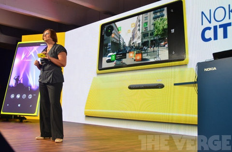 Nokia Lumia 920 chạy windows phone 8 chính thức ra mắt - 2