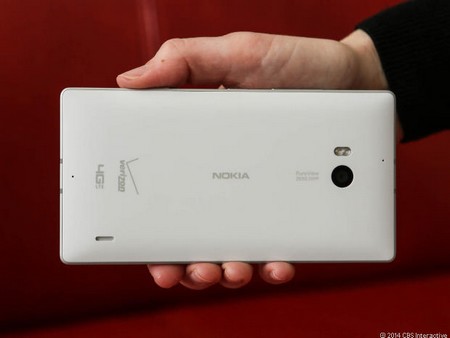 Nokia Lumia icon chính thức: màn 5 inch, cấu hình siêu khủng - 6